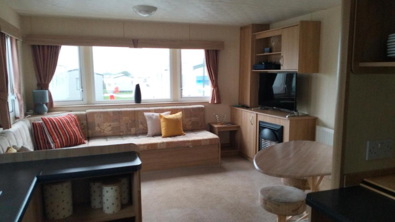 Seascape - Blue Dolphin Holiday Park Gristhorpe Екстериор снимка